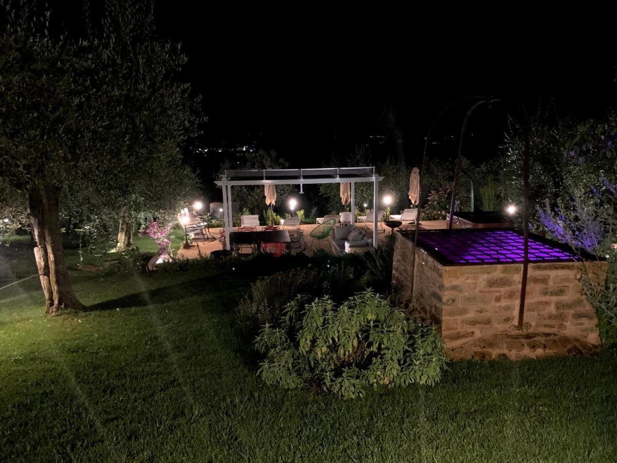 Corteviva Boutique B&B เปรูจา ภายนอก รูปภาพ