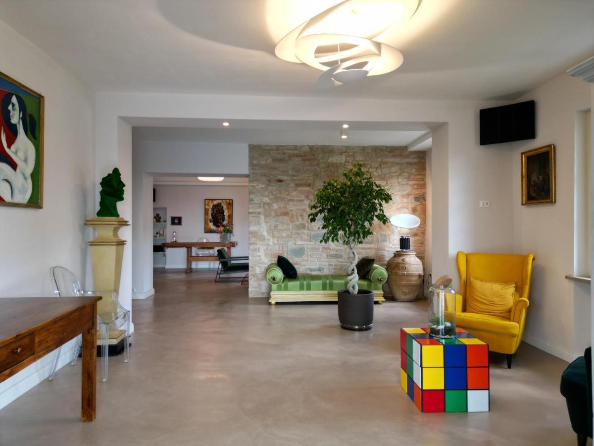 Corteviva Boutique B&B เปรูจา ภายนอก รูปภาพ